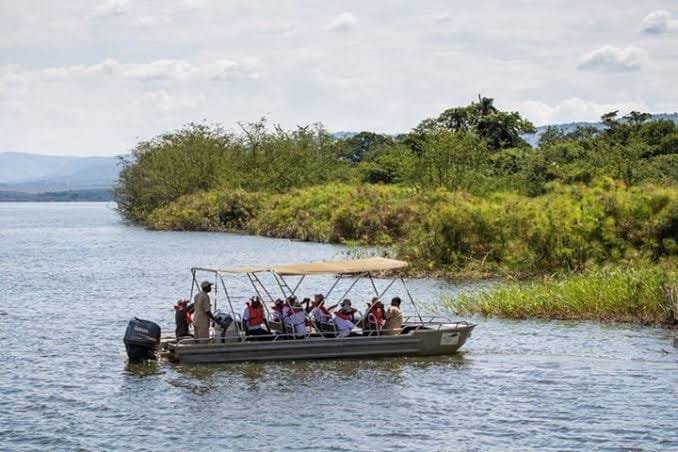 2-Day Akagera Adventure Safari – Big Five Game Drive & Lake Ihema Boat Cruise
